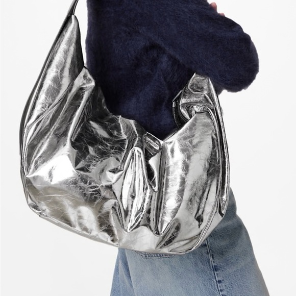 Allsaints -Madea oversized leather hobo - Picture 3 of 11